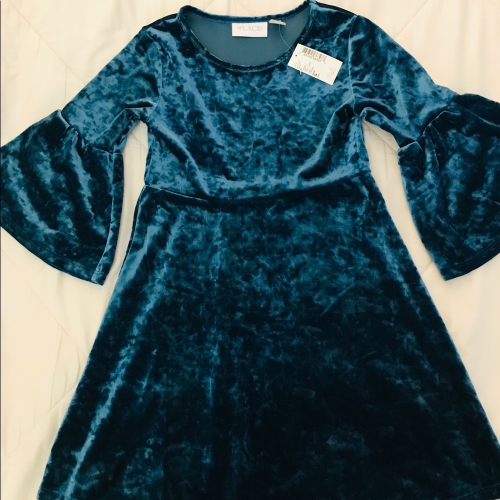 Girls dress